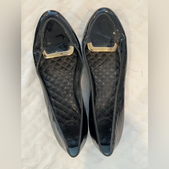 Tory Burch, women’s flats, patent leather, black color - Picture 1 of 3